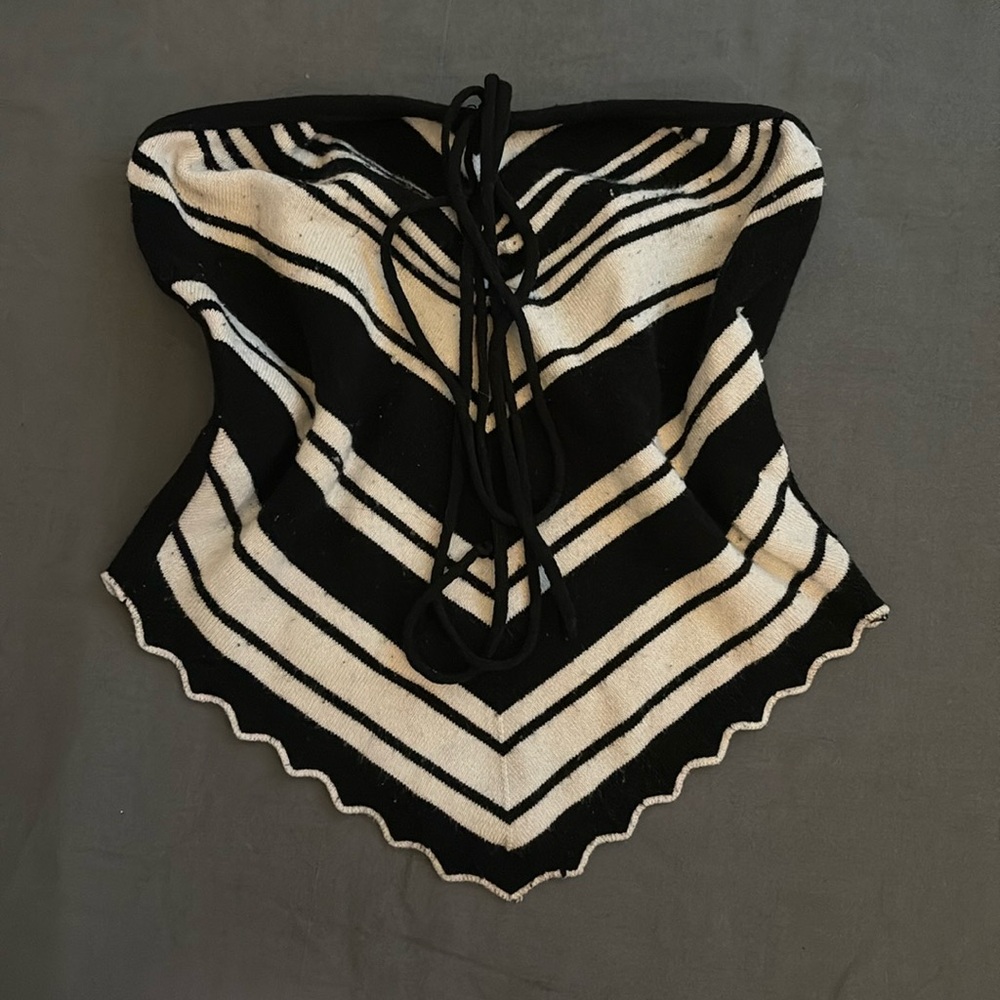 Forever 21 Tube Top / Black & White